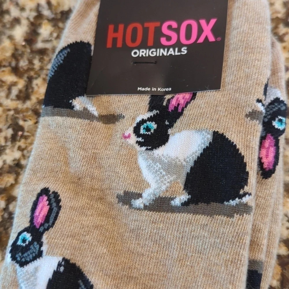 Sock Size 9-11 Hotsox Women's Bunny Print